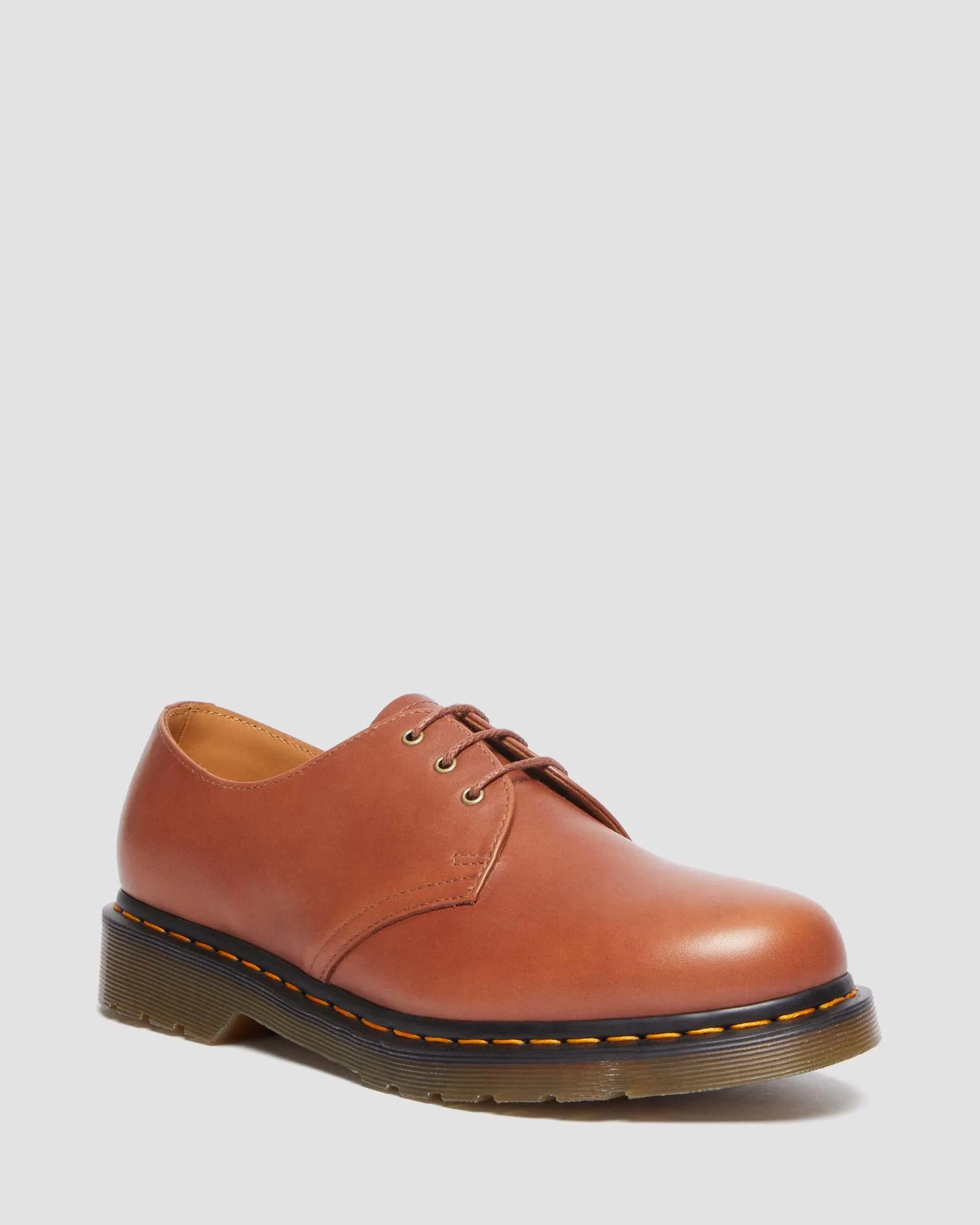 1461 Leather Oxfords Carrara Dr. Martens