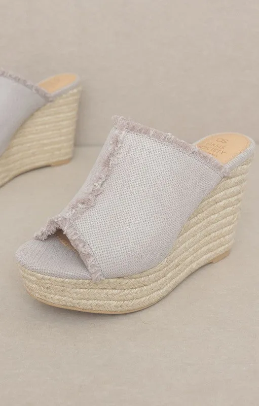 Bliss Distressed Linen Wedge