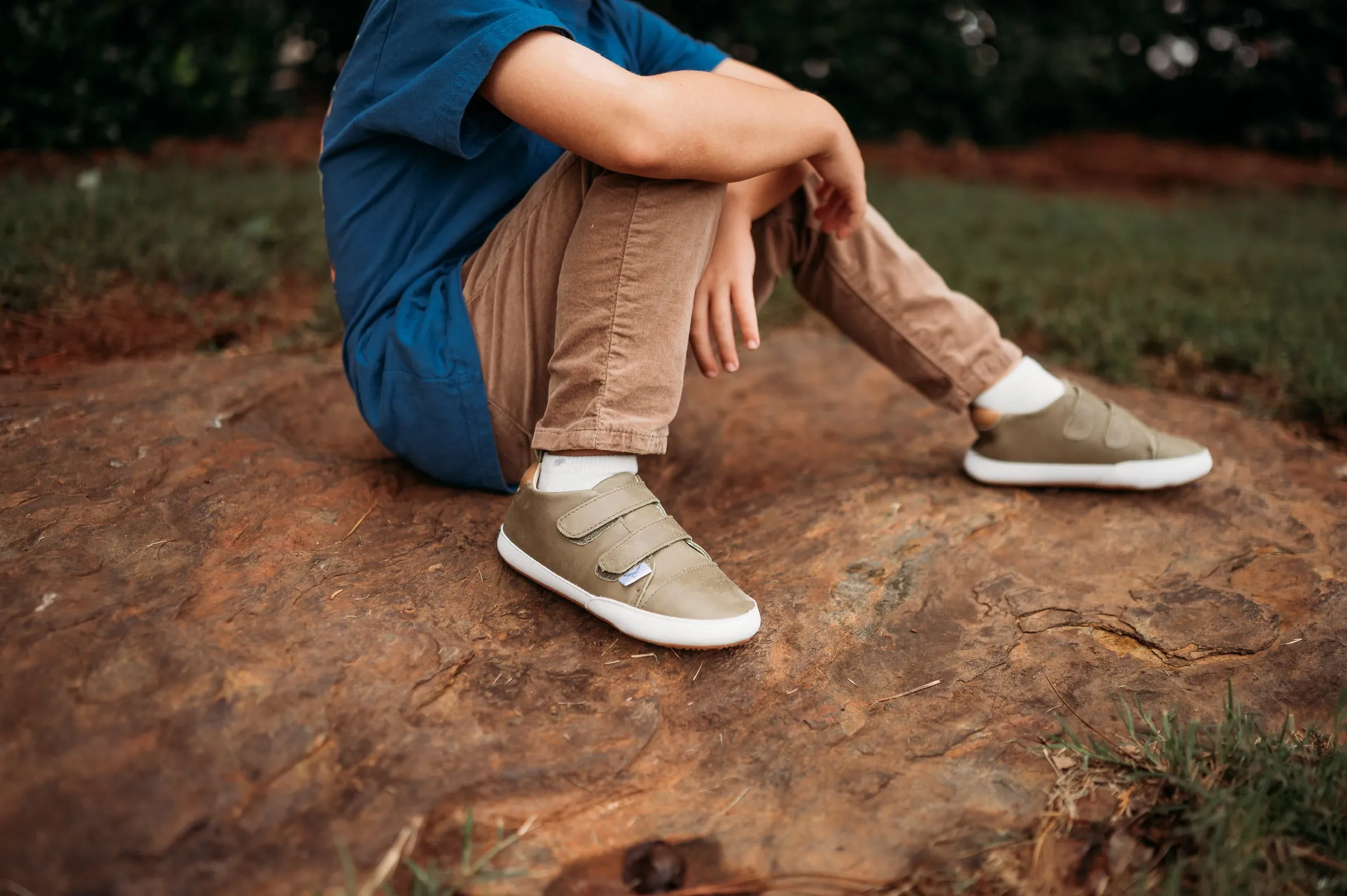 Casual Army Green Low Top {Premium Leather}