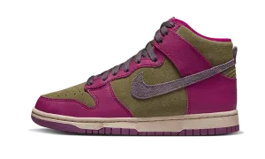 Dunk High Dynamic Berry