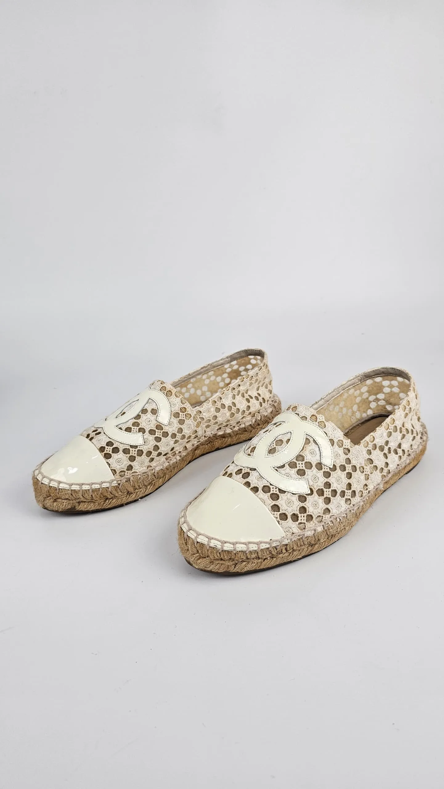 Embroidered Espadrilles in Off White and Off White Patent CC / Top Cap