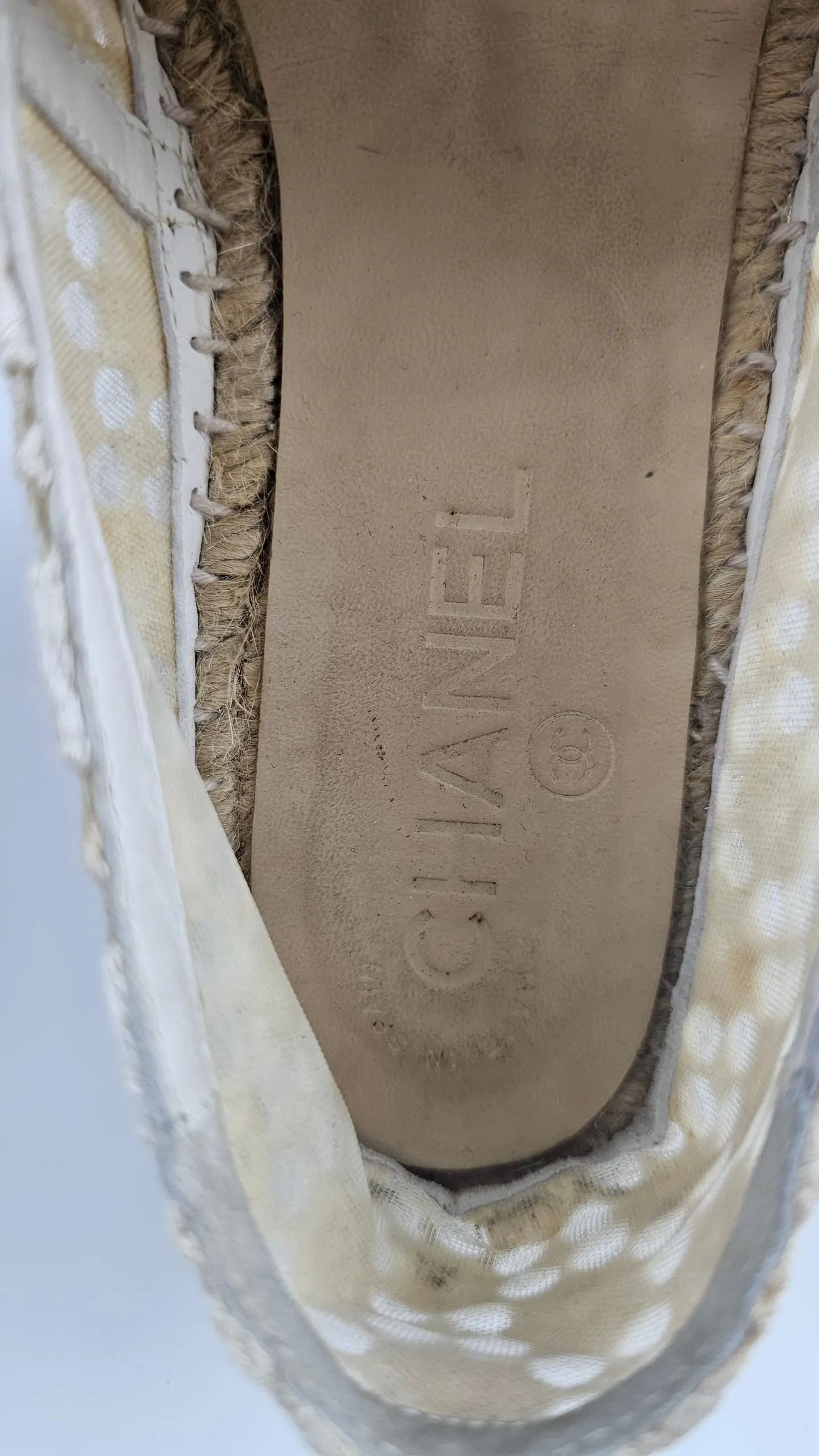 Embroidered Espadrilles in Off White and Off White Patent CC / Top Cap