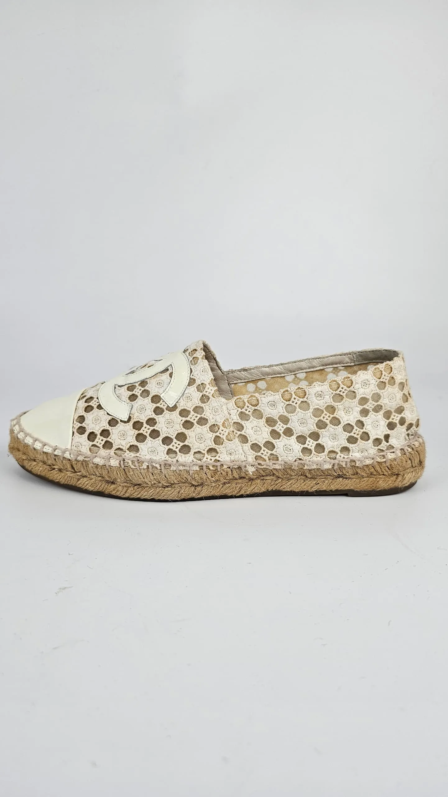 Embroidered Espadrilles in Off White and Off White Patent CC / Top Cap