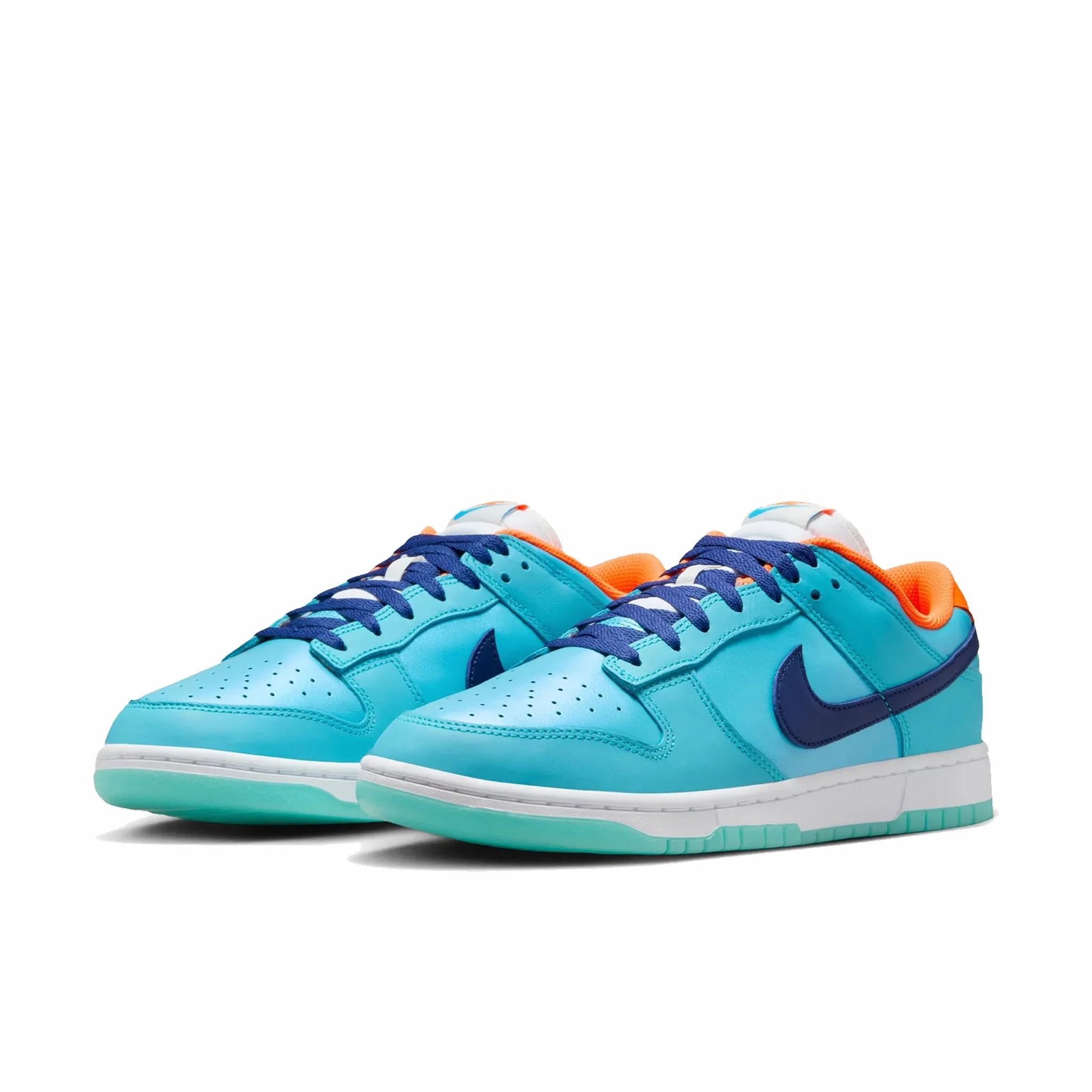 Nike Dunk Low SE "Baltic Blue" (Deep Royal Blue/Total Orange)