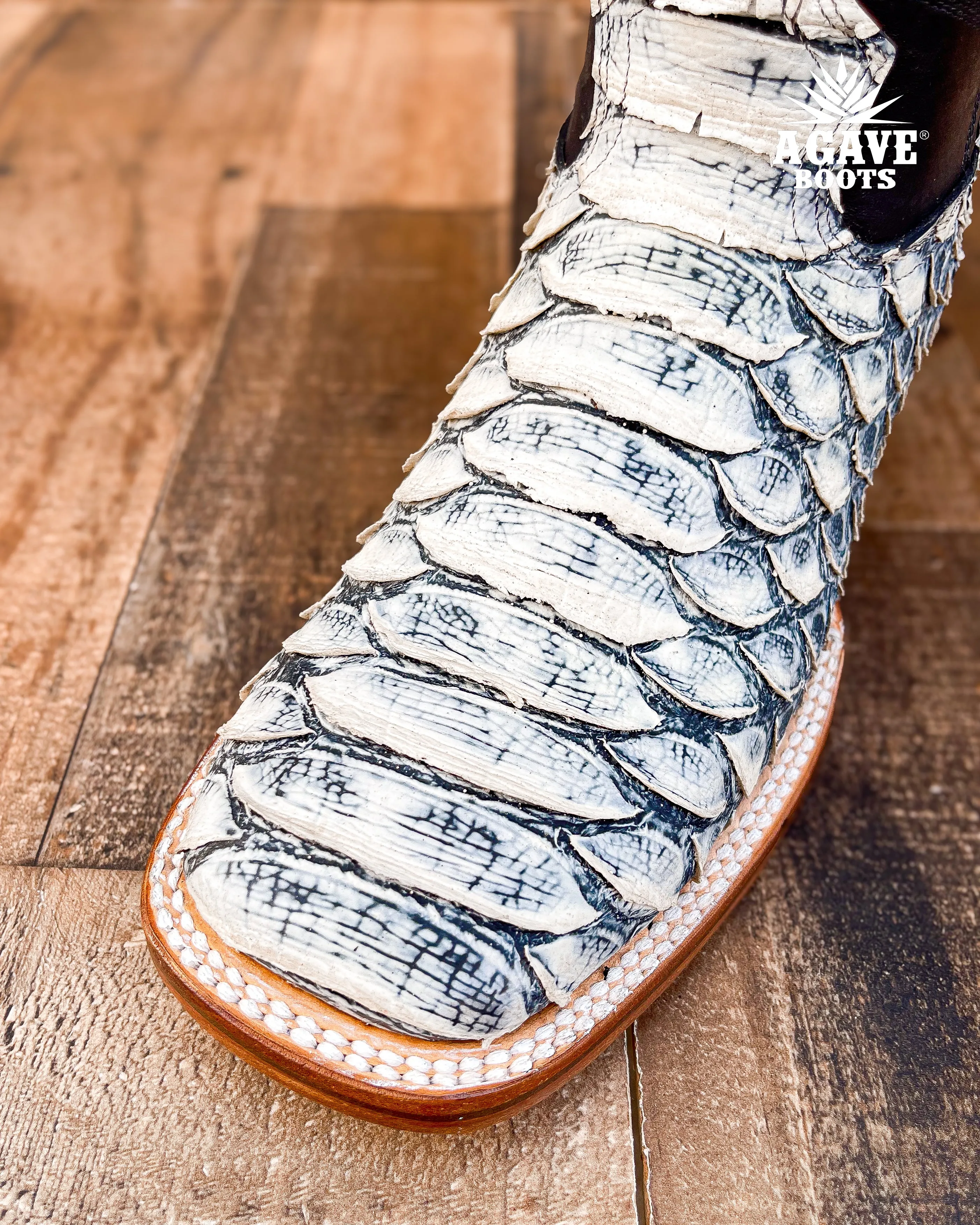 WHITE PYTHON | MEN SQUARE TOE WESTERN COWBOY BOOTS